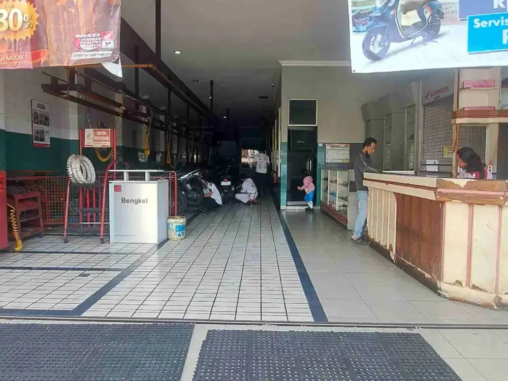 Tempat Usaha & Rumah Tinggal 2 Lantai Strategis Dekat Java Mall Semarang