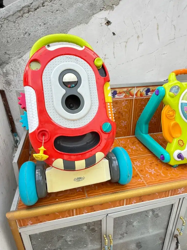Push walker baby