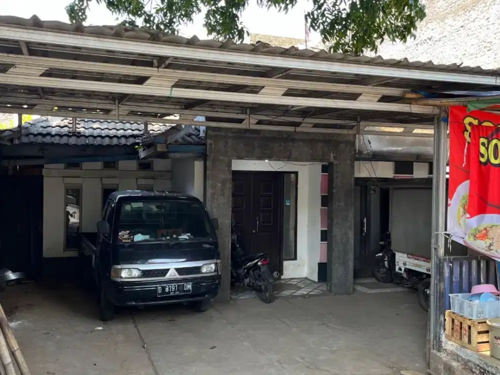 Area Komersil, Cocok untuk Usaha dan Kantor. Rumah Hitung Tanah di Mainroad Ters Jakarta Kota Bandung