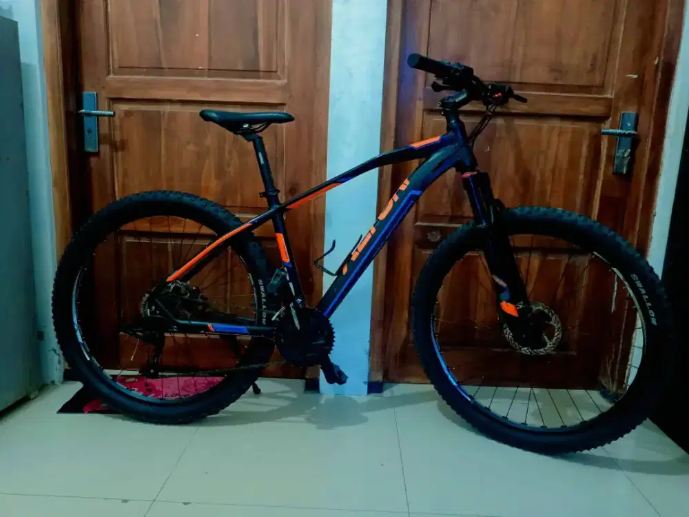 Element Alton celenger 27,5