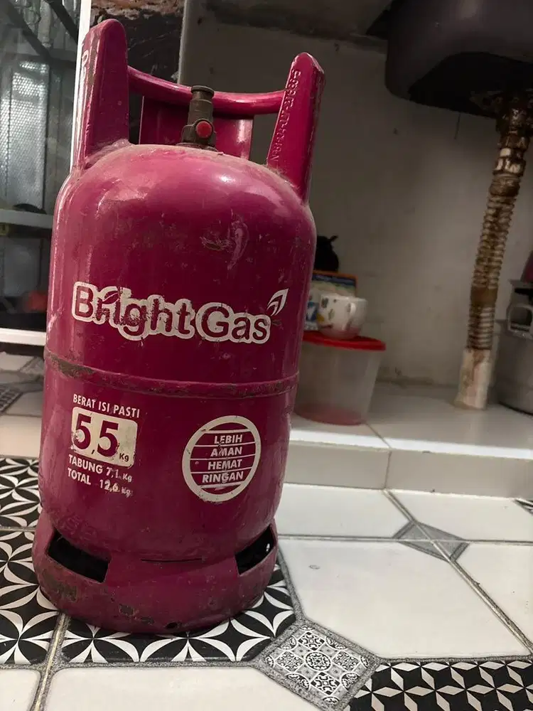 Di jual gas pink 5,5 kg