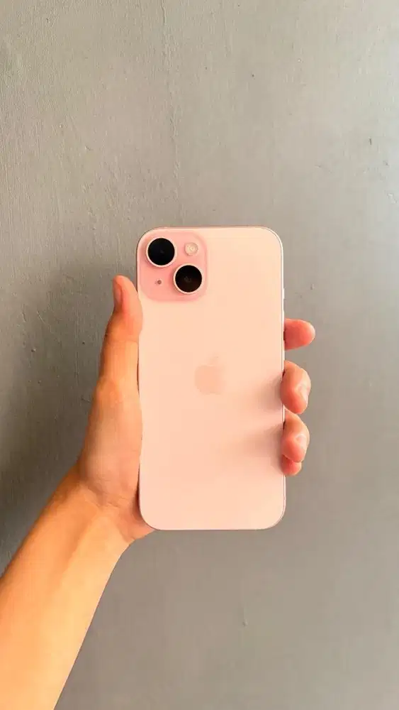 Dijual iPhone 15 128GB Pink - Ex Resmi iBox (Garansi Panjang)