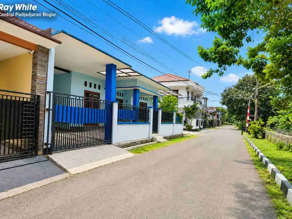 Rumah Bukit Cimanggu City Tanah Luas SHM