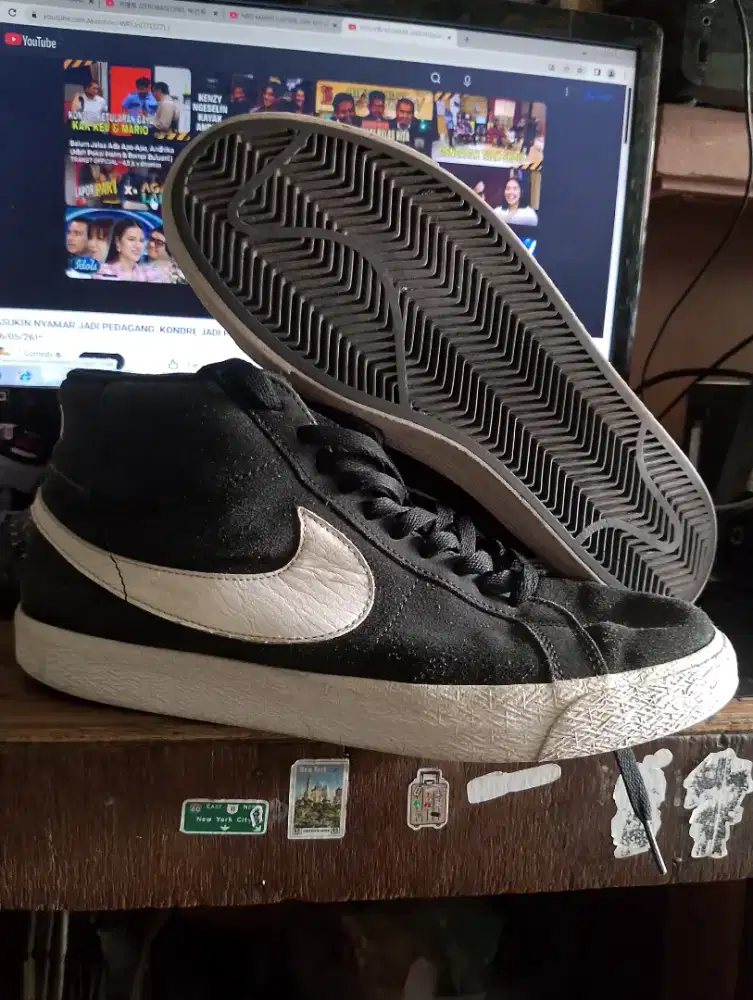 Nike blazer size 43