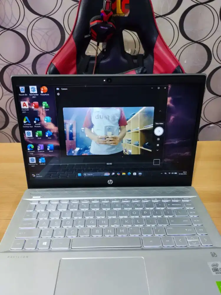 HP 14 F21 NVIDIA Slim [i7 Gen 10 RAM 8GB SSD 512GB VGA NVIDIA ]
