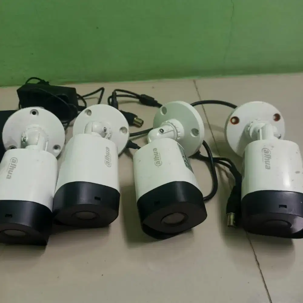 CCTV bekas Merk Alhua lkp 4 pcs
