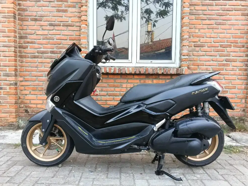Yamaha NMAX 155 OLD 2020 Pajak On 2027 Panjang mulus