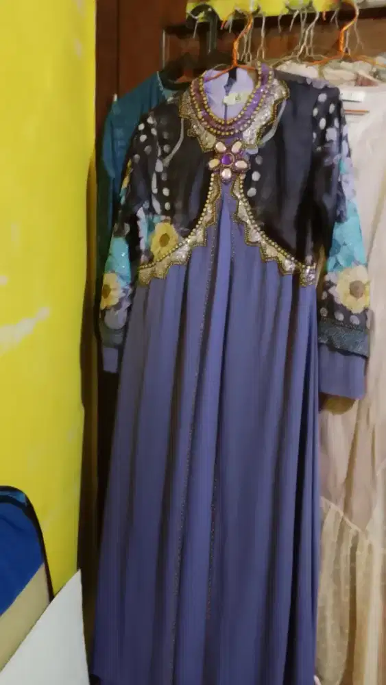 Baju baju gamis bekas to kualitas msh baik