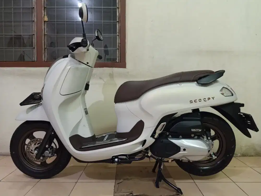 Honda SCOOPY PRESTIGE KEYLESS CBS ISS PERAKITAN 2026 BL 4 ( LIKE NEW )