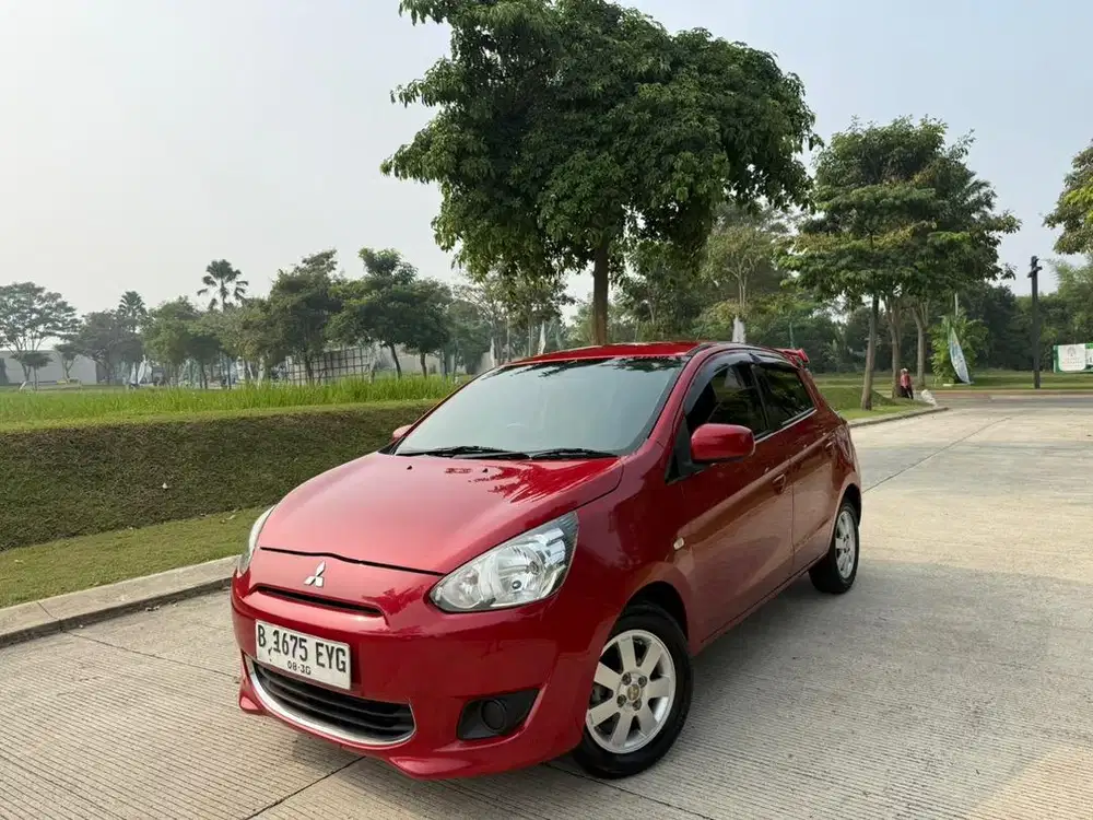 Mitsubishi Mirage 1.2 GLX Manual 2015 Merah