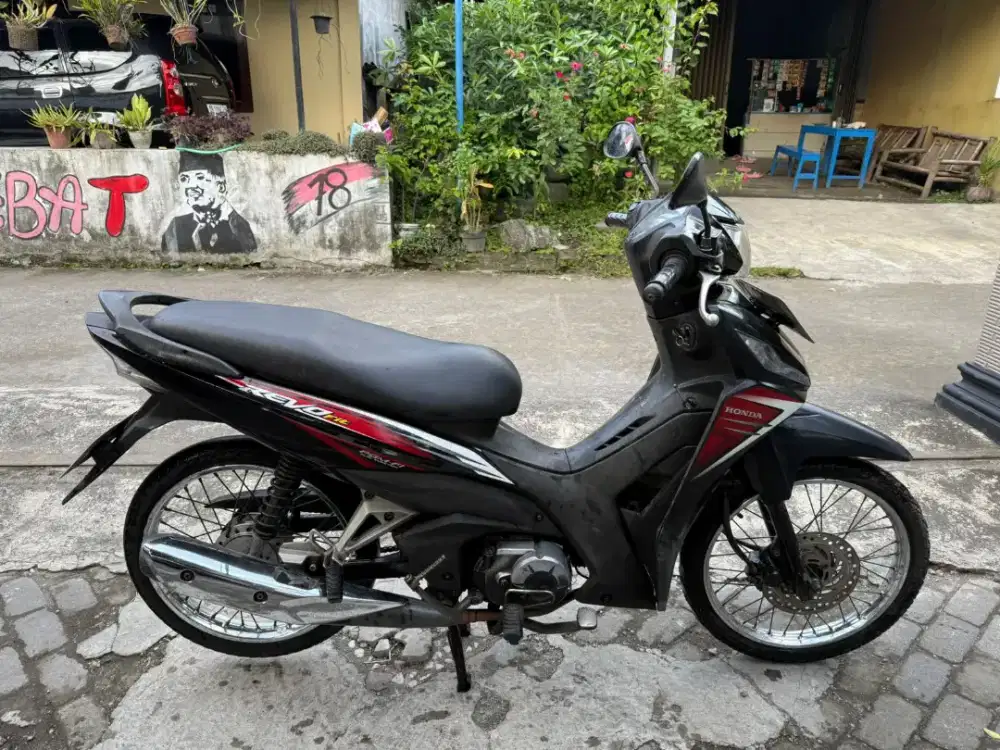 Revo THN 2014 plat H Semarang