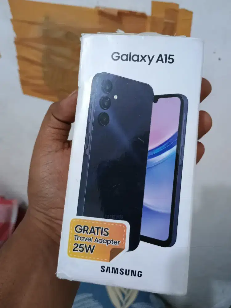 Samsung a15 8/256 android 16
