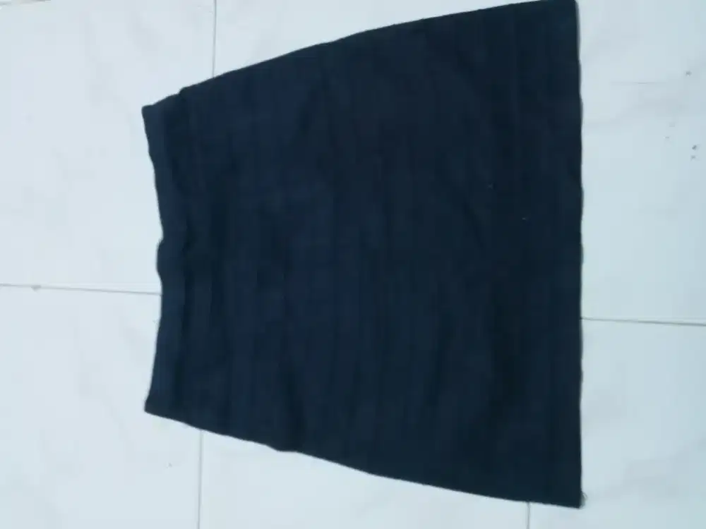 Rok bahan woll tebal dingin seperti Baru harga Murah meriah