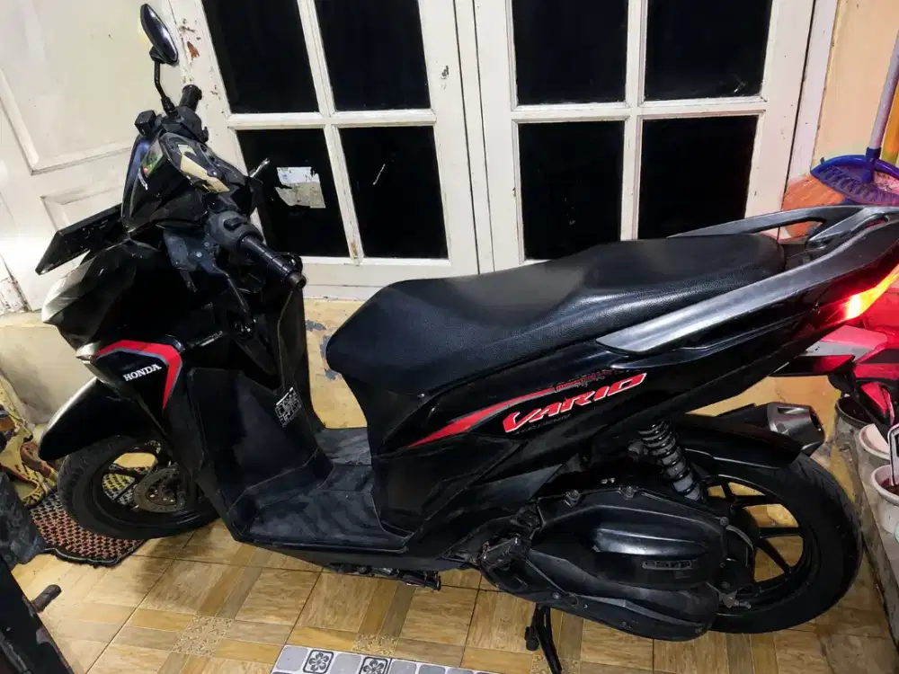 Di jual motor honda vario