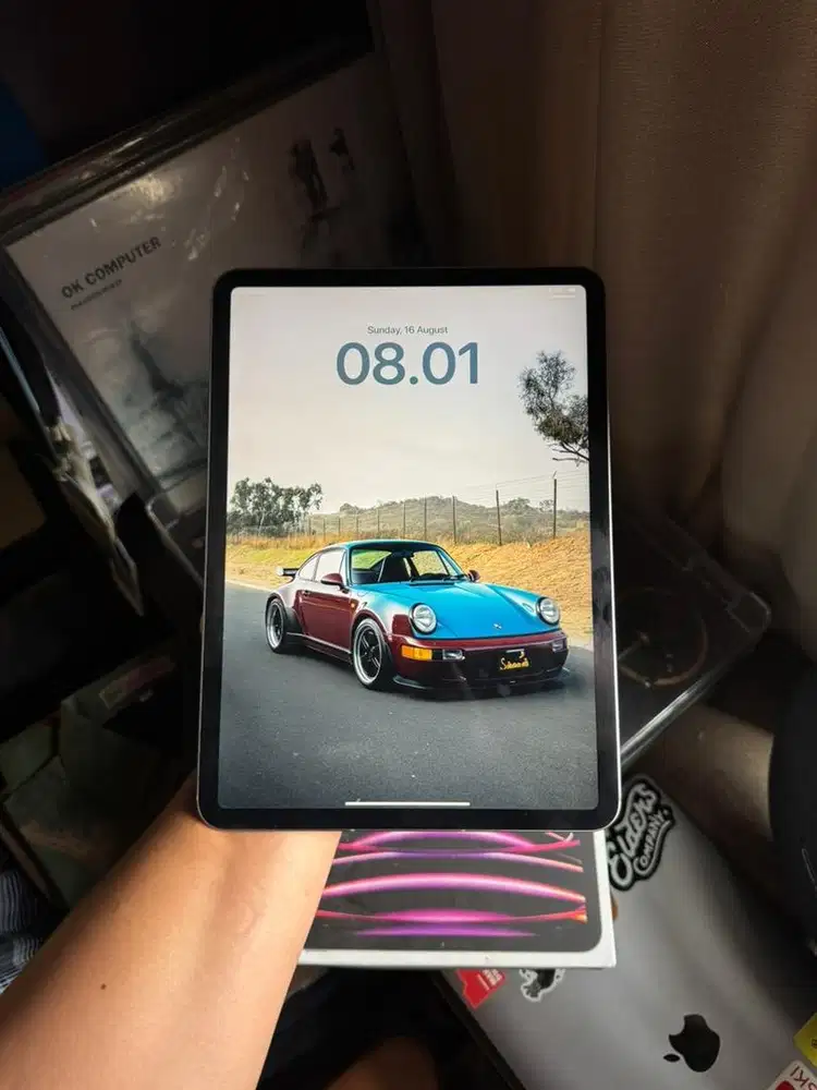 ipad pro gen 4 M2 128gb wifi + celluler ibox