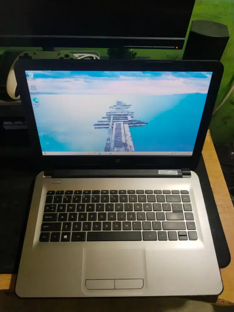 Laptop Second HP i3 RAM 8 SSD