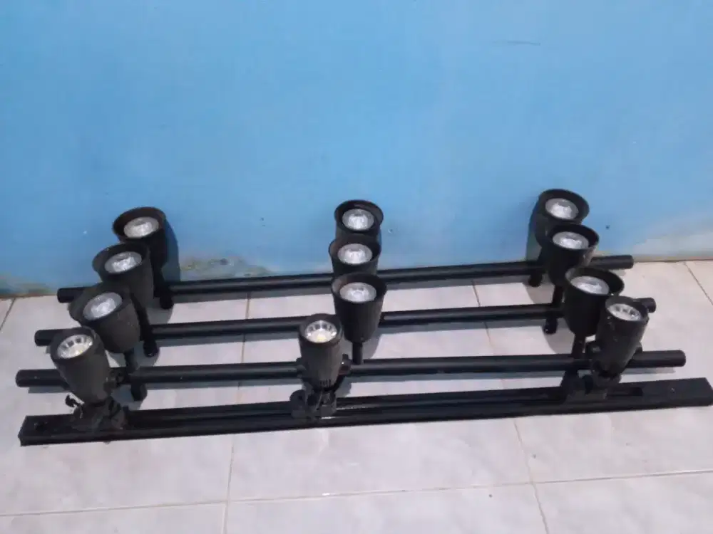 Lampu Ikea dan Hinolux