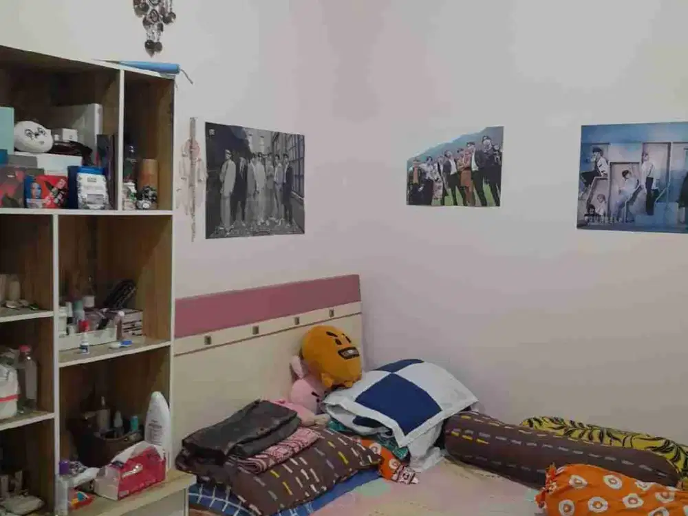 Dijual cepat  rumah 2 lantai full siap Huni bagus bebas banjir di taman harapan baru bekasi