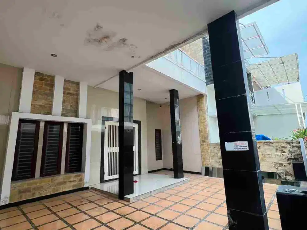 Dijual Rumah di Komplek Cemara Asri