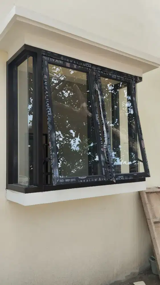 Jendela aluminium