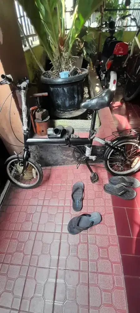 Di jual sepeda lipat