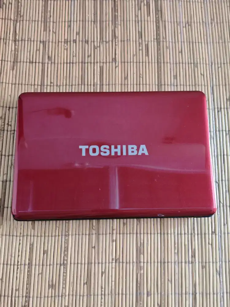JUAL LAPTOP TOSHIBA SATELLITE L635