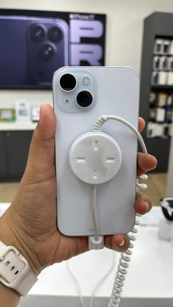 iPhone 15 128gb