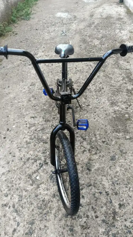 Sepeda BMX terpedo