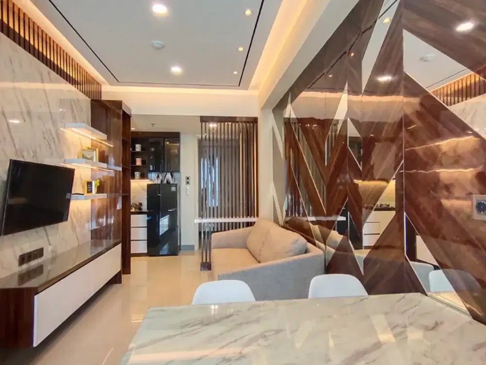 Dijual rugi Anderson 2 br  Interior Luxury Hanya 950 jt Pakuwon indah