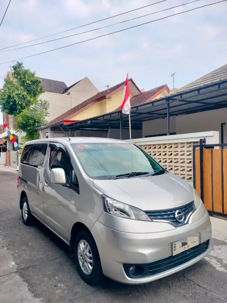 Nissan Evalia XV 2012 manual tangan 1 istimewa