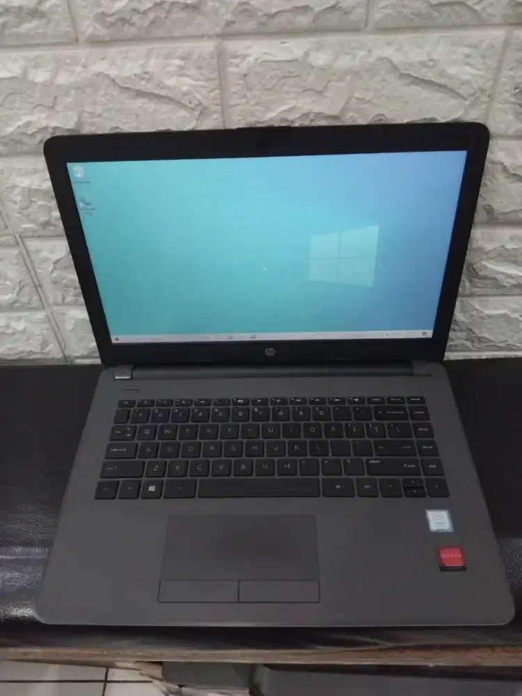 Dijual Hp 240 G6(i7gen7/8gb/1tb)