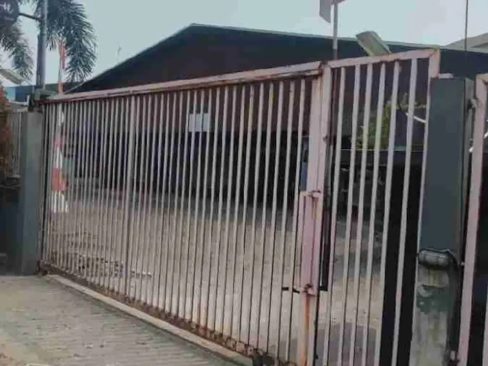 DIJUAL GEDUNG SERBAGUNA JL IMAM BONJOL CIBODAS TANGERANG