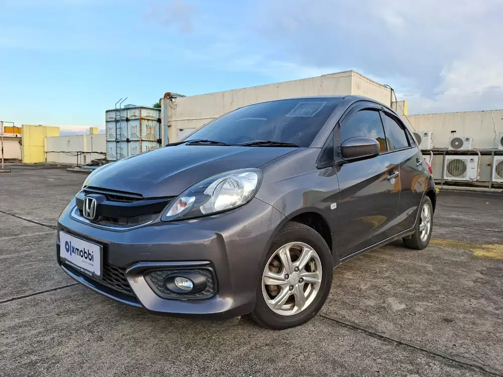TDP 1 JUTA Honda Brio Satya 1.2 E Bensin-AT 2017 Hitam C7ZHA