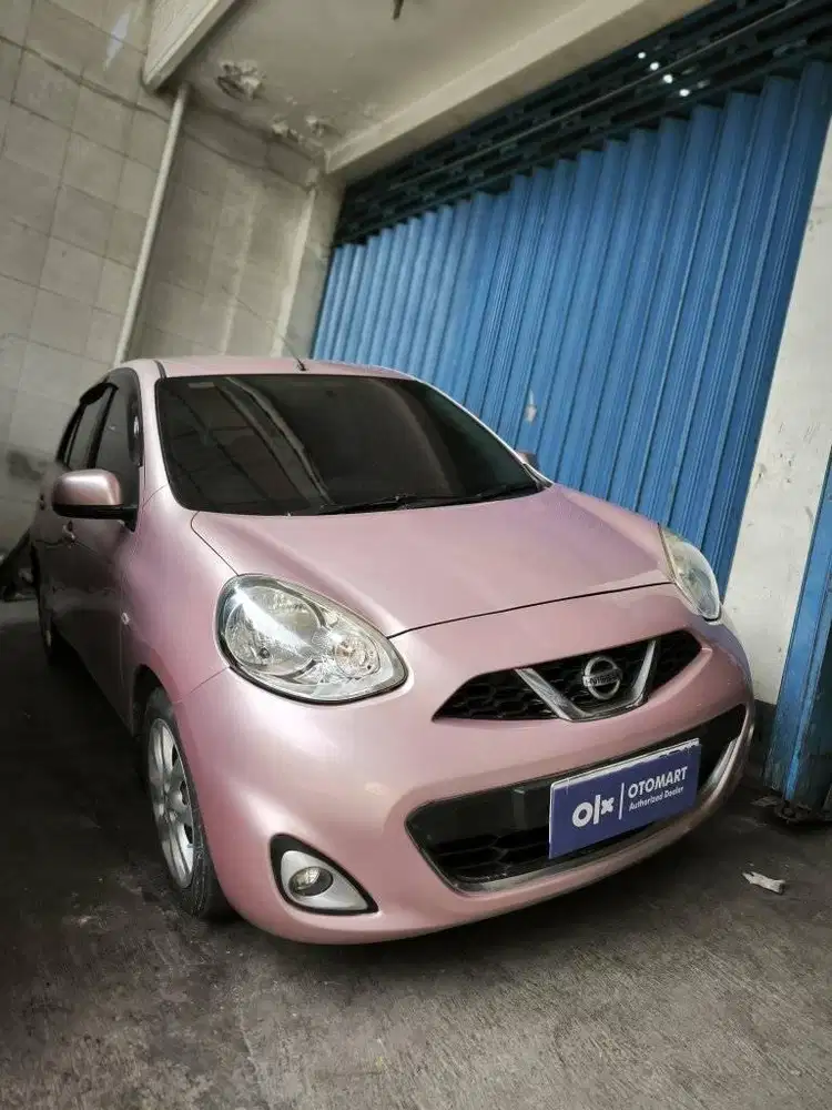 NISSAN 2017 MARCH 1.5 A/T MERAH MUDA MURAH OTOMART 286 KENJERAN