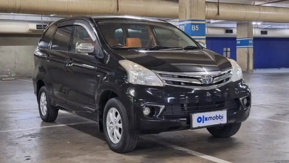 KM Rendah - Toyota Avanza 1.3 G Bensin-MT 2014