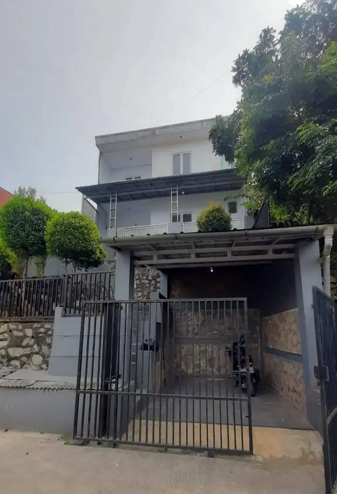 Disewakan Tahunan Rumah Tinggal Asri Bersih Aman Sukatani Tapos Depok