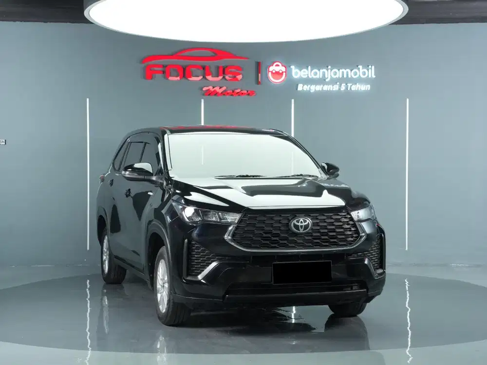 Km 22rb toyota kijang innova zenix g hybrid 2023 hitam