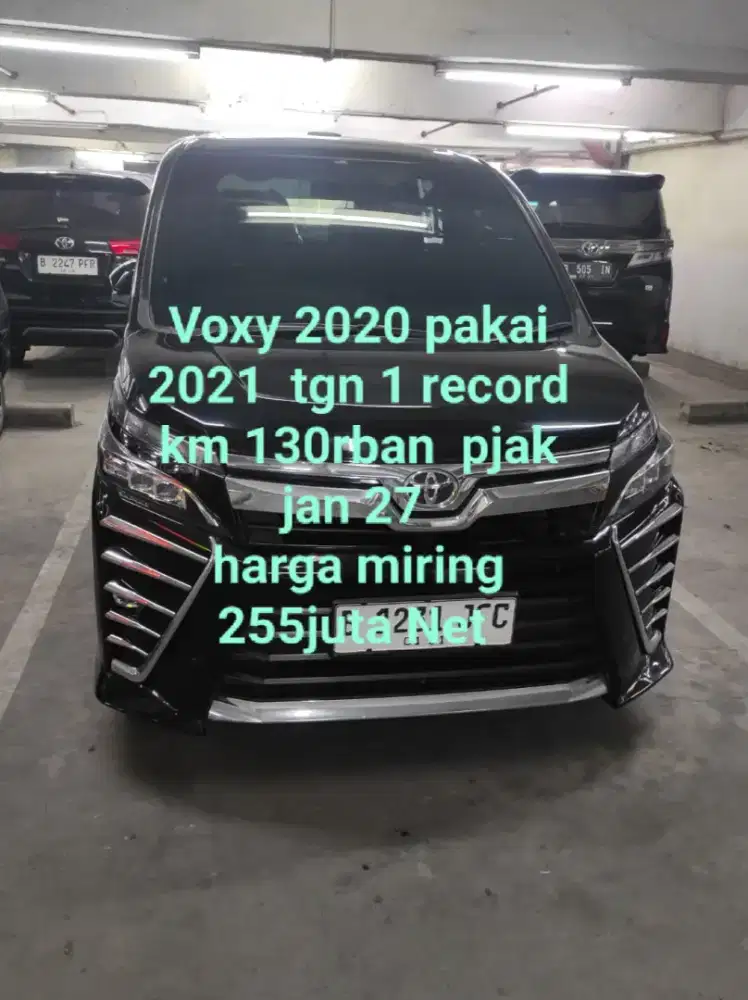 Toyota Voxy 2020 pakai 2021  record murah
