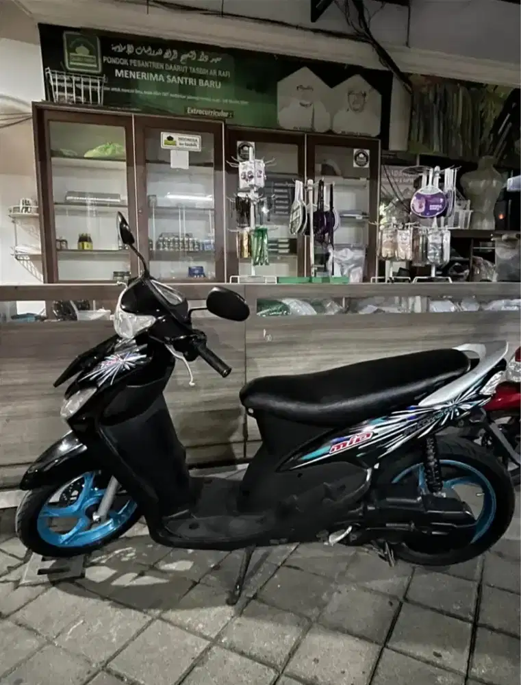 Mio 2009 Hitam nego