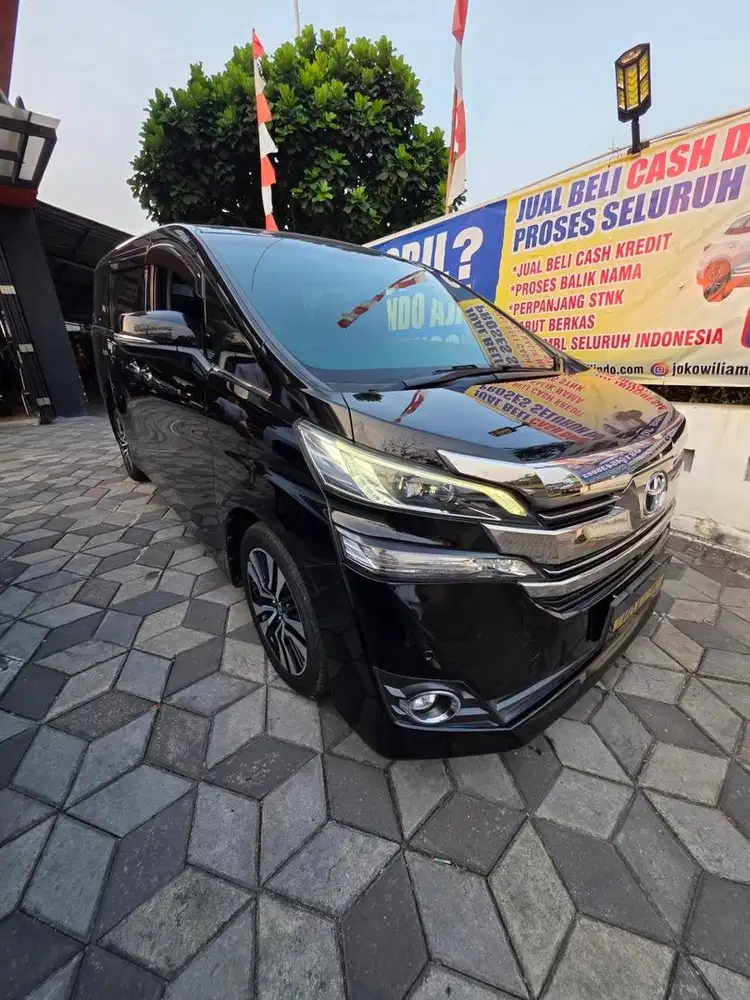Vellfire Tahun 2015