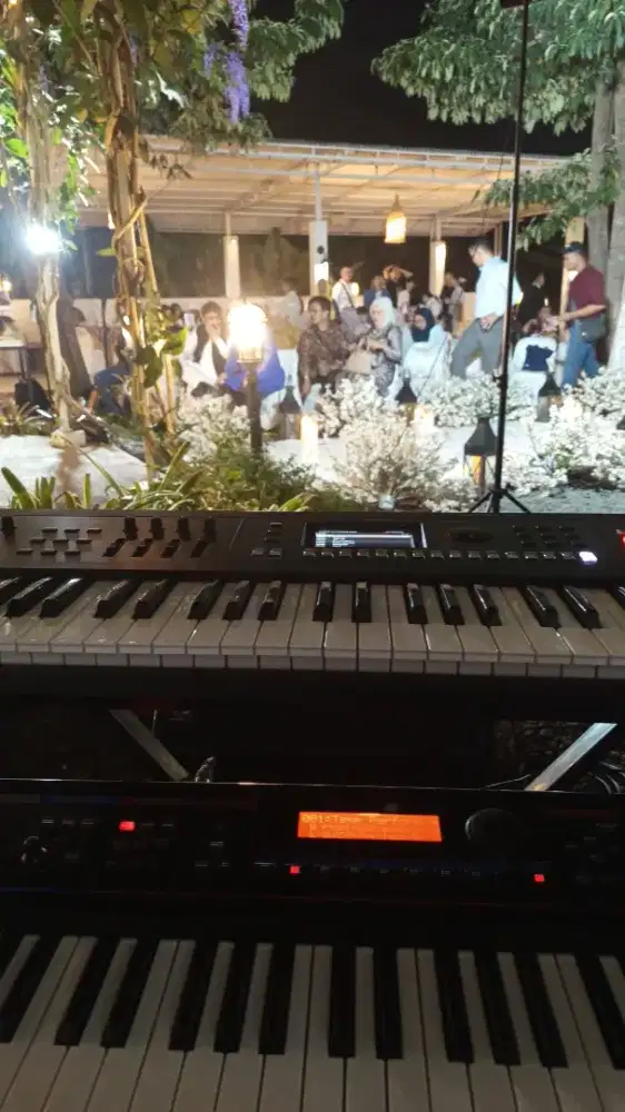 Dijual santai Roland Juno di