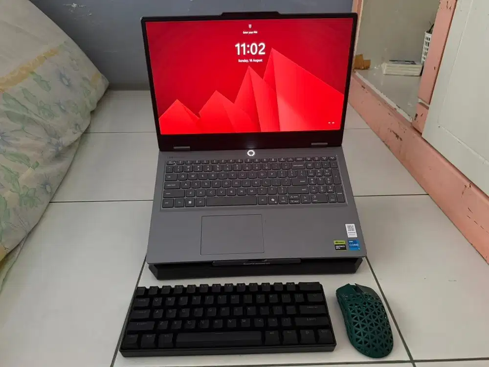 Laptop Lenovo LOQ RTX 5060