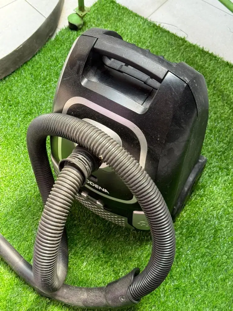 DIJUAL VAKUM CLEANER MODENA
