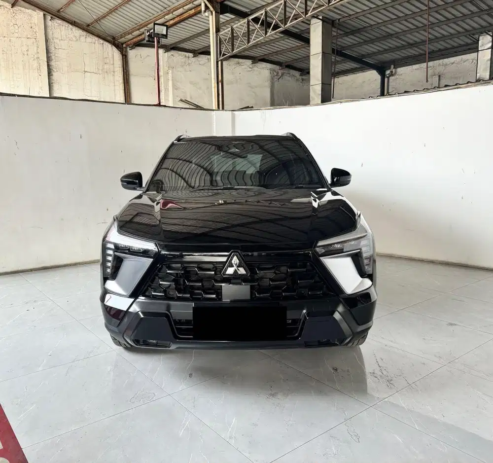 Mitsubishi Xforce ultimate at km low