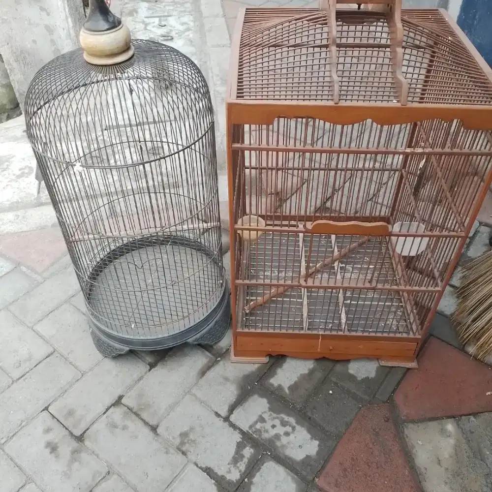 Sangkar burung siap pakai