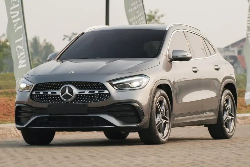 New Mercedes Benz GLA 200 GLA200 AMG 2022