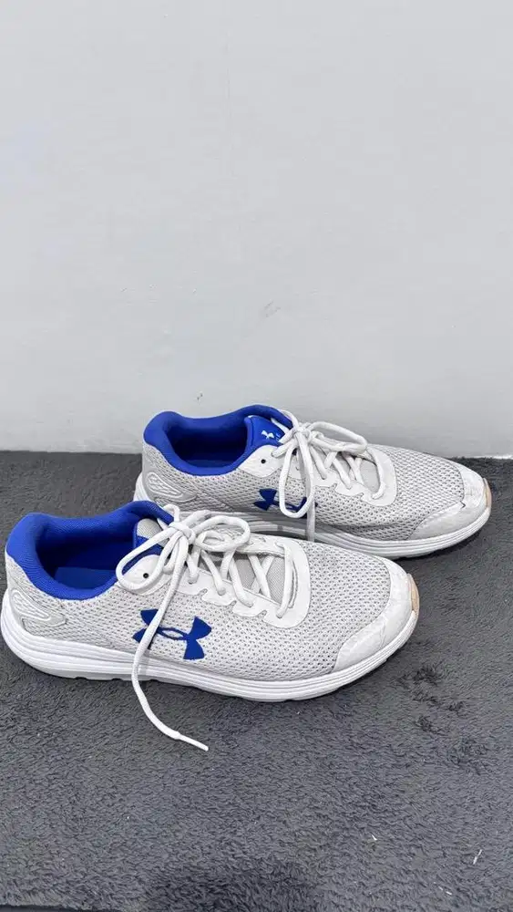 Sepatu Brand dari Under Armour