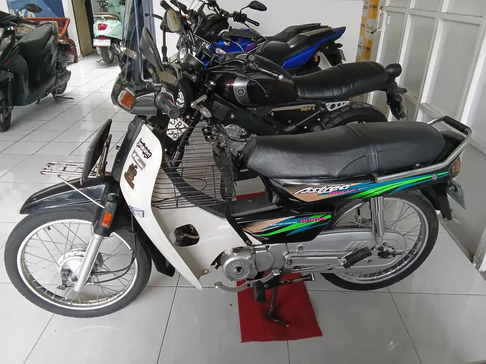 Honda Astrea Tahun 2000
