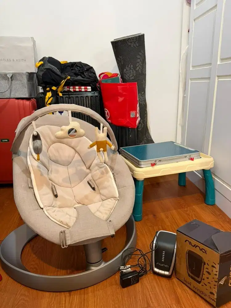 Nuna Leaf Baby Swing