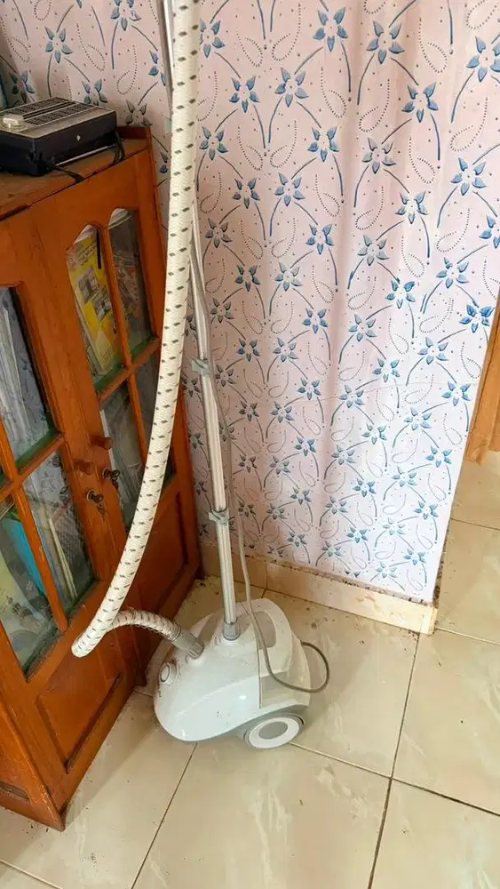 SALAV Setrika Uap Pakaian 1.5 Ltr/Garment Steamer/steamer